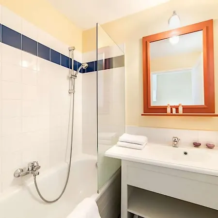 L'estran - Appt Confortable Avec Piscine Chauffee Apartman Saint-Jean-dʼOrbetiers